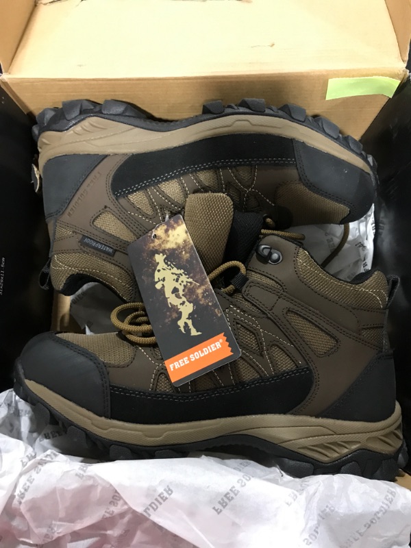 Photo 2 of [Size 9] FREE SOLDIER Men's Hiking Boots Outdoor Lightweight Breathable Ankle Boots Waterproof for Trekking Hiking Black Brown 