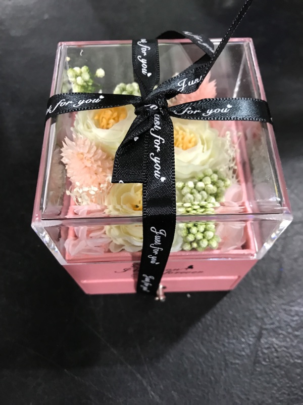 Photo 2 of YUDX121 Women Valentine's Day Gifts Forever Rose for Mom Grandma Girlfriend, Anniversary & Birthday Gifts Flowers for Mother's Day Christmas Wedding Rose Box Fh23-005