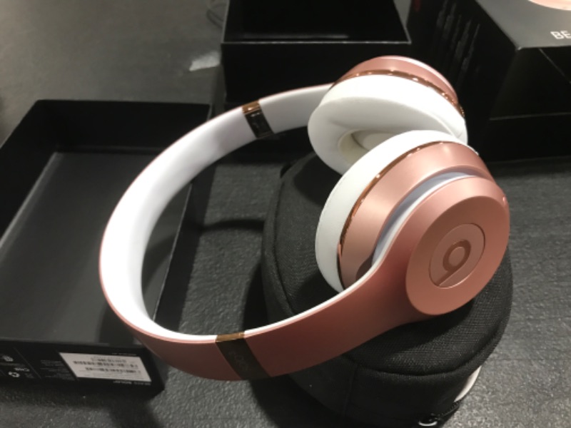 Photo 5 of Beats Solo3 Wireless on-Ear Headphones with Apple W1 Headphone Chip Rose Gold MX442LL/a. PRIOR USE. 
