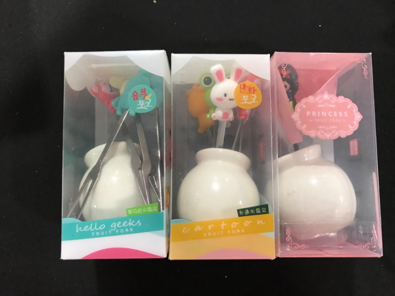 Photo 1 of 18 Pcs Food Picks for Kids with 3 Ceramic Jars, Set of 3 Cute Cartoon Fruit Forks Kids Stainless Steel, Animal Food Picks Fruit Picks for Kids Bento Picks for Appetizers 