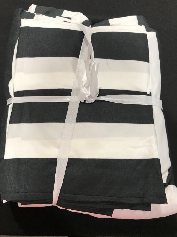 Photo 2 of [Full/Queen] Sheet and Pillow Case Set- Black and White Stripe