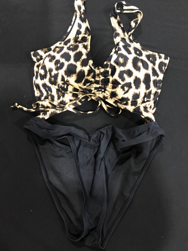 Photo 1 of [Size L] Ladies 1 pc Swimsuit- Black/Cheetah