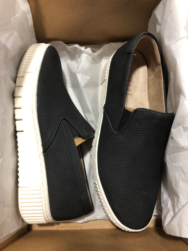Photo 1 of BLACK SHOES 8.5