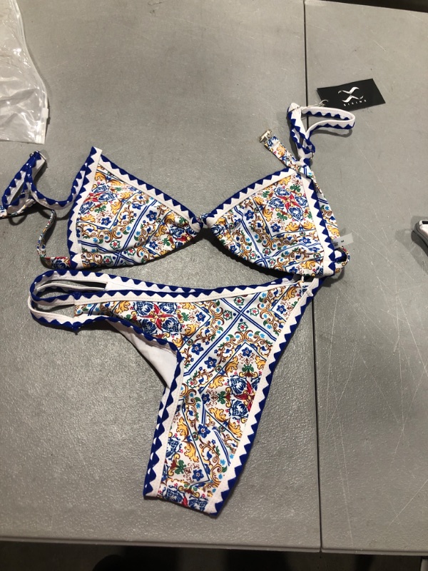 Photo 1 of 2 piece bathing suite size m