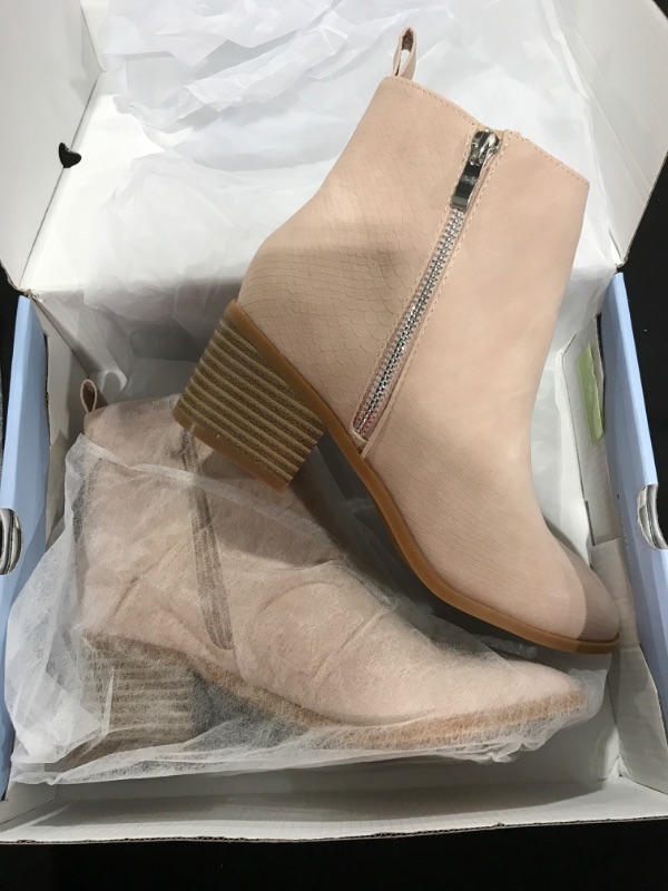 Photo 1 of [Size 7] Ladies Ankle Boots Chunky Heel- Tan