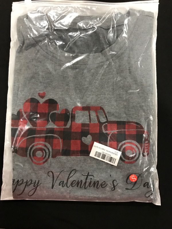 Photo 1 of [Size S] Ladies Valentines Day Shirt- Grey
