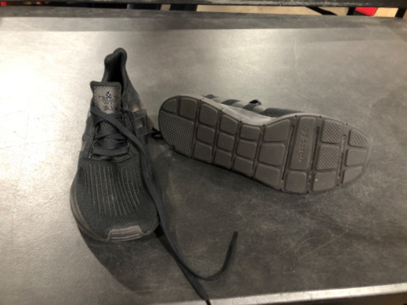 Photo 2 of adidas Originals Women's Swift Run Shoes 11 Black/Black/Black