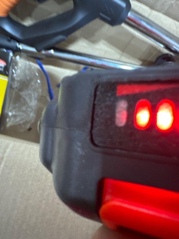 Photo 1 of 21v cutting tool
