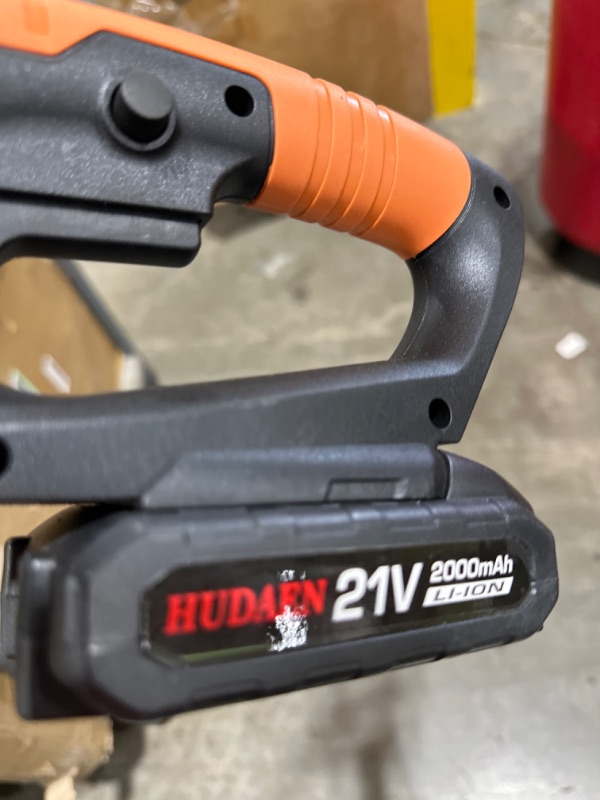 Photo 1 of 21v cutting tool