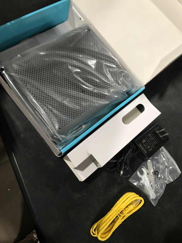 Photo 1 of Motorola MG7550 - Modem with Built in WiFi | Approved for Comcast Xfinity, Cox, Spectrum | For Plans Up to 300 Mbps | DOCSIS 3.0 + AC1900 WiFi Router | Power Boost Enabled