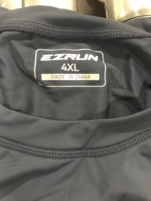 Photo 2 of 4xl ezrun shirt