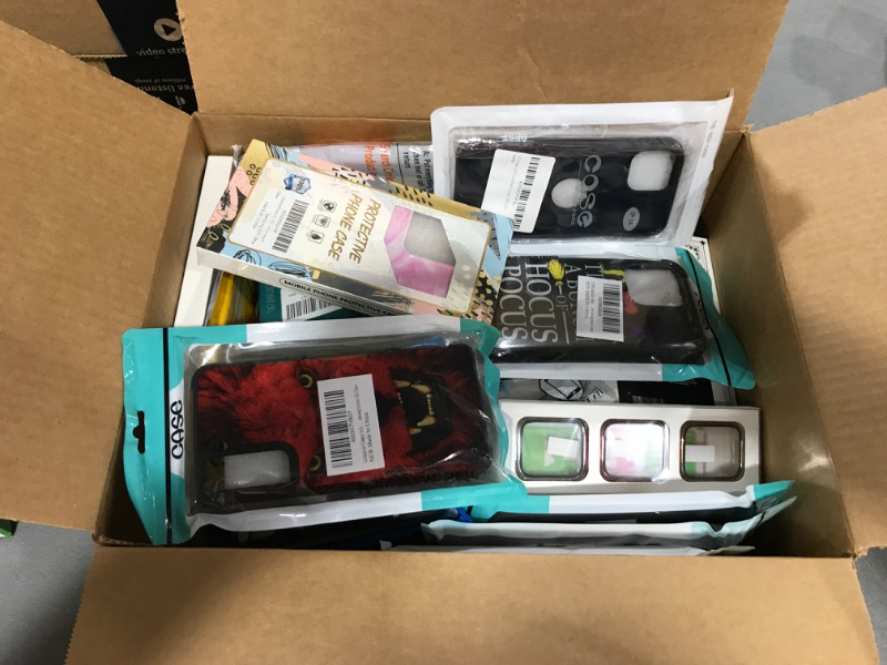 Photo 1 of Phone Case and Smart Watch Band Bundle!!!