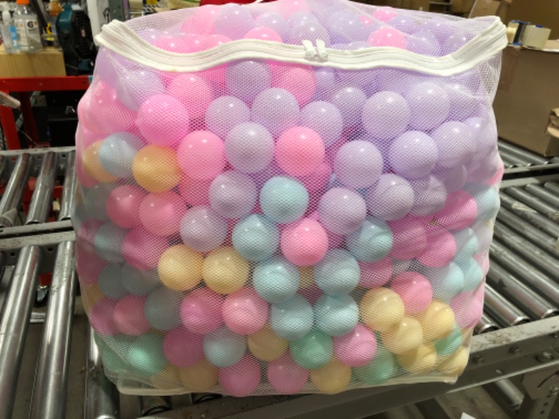 Photo 2 of Amazon Basics BPA Free Crush-Proof Plastic Ball Pit Balls Pack of 1000 