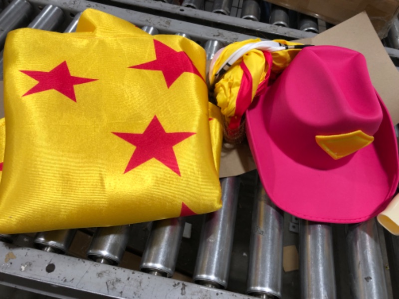 Photo 1 of Morph Licensed Classic WWE Macho Man Randy Savage Yellow Adults Halloween Costume L