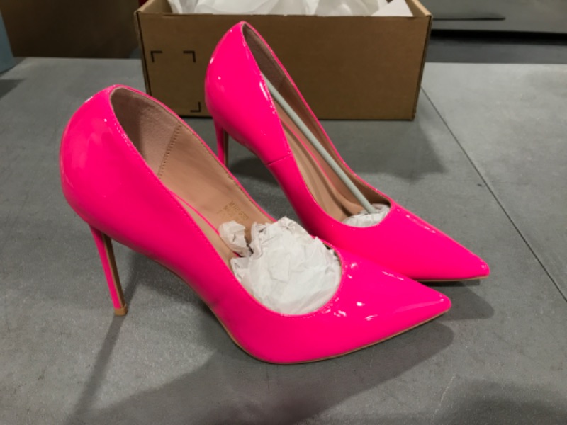 Photo 1 of [Size 9] Ladies Patent Leather Heels- Pink