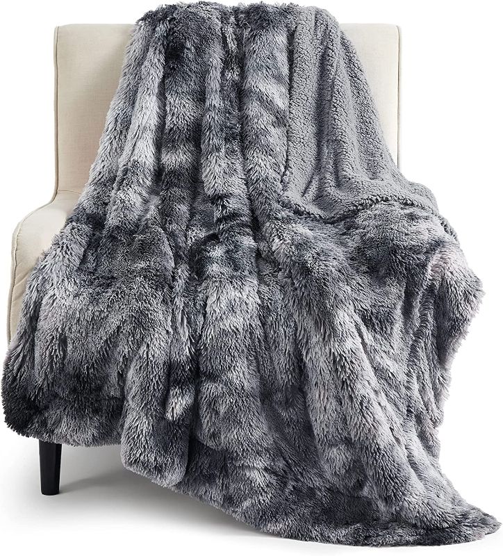 Photo 1 of ***( UNKNOWN SIZE) *** BEDSURE Soft Fuzzy Faux Fur Shaggy Blanket Throw Reversible Sherpa Fleece Shag Throw Blanket for Sofa, Couch and Bed - Warm Thick Fluffy Blanket as Gift,Plush Furry Throw 