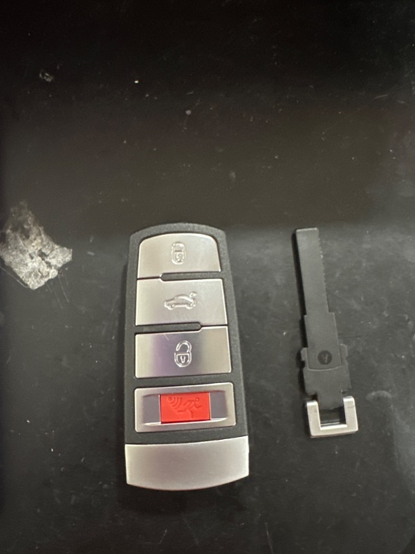 Photo 2 of  Remote key for Volkswagen Passat 2006 2007 2008 2009 2010 Car Key Fob FCC ID: NBG009066T ID48 Chip