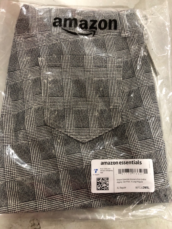Photo 1 of Amazon Essentials Women's Pull-On Knit Jegging X-Large Glen Plaid
SIZE XL