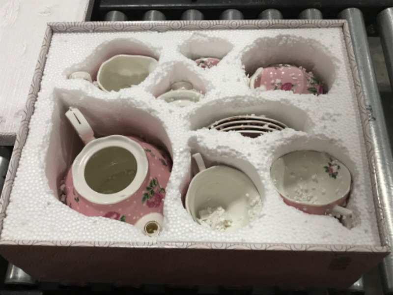 Photo 2 of **Damaged**BTaT- Floral Tea Set, Tea cups (8oz), Tea Pot (38oz), Creamer and Sugar Set, Gift box, China Tea Set, Tea Sets for Women, Tea Cups and Saucer Set, Mother’s Day Gift