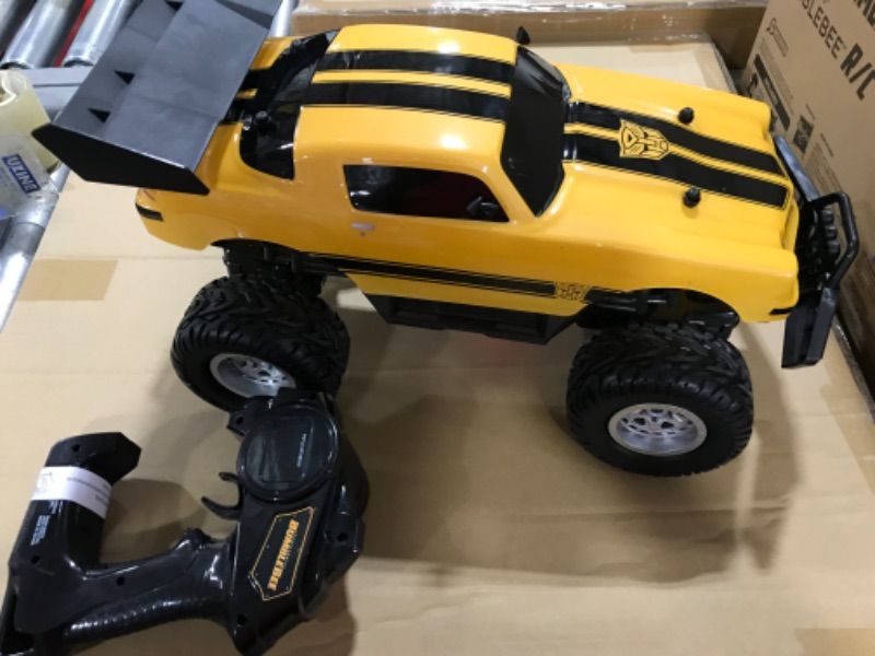 Photo 3 of Jada Toys Hollywood Rides 1:12 R/C - Transformers Camaro, Multi