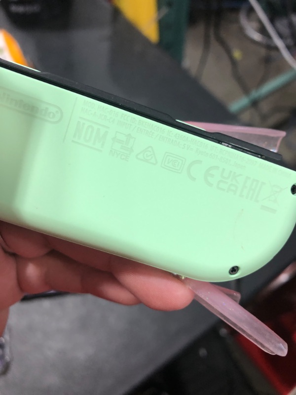 Photo 5 of Joy-Con (L)/(R) - Pastel Purple/Pastel Green Pastel Purple/Pastel Green Joy-Con (L)/(R)