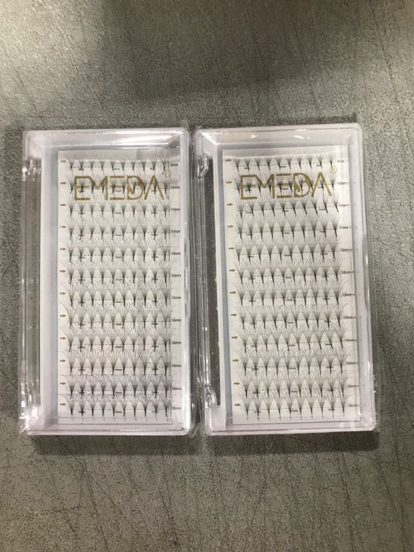 Photo 2 of 2 EMEDA Thin Base 6D Premade Fans Eyelash Extensions Mixed Tray Pointy Base Volume Lash Extensions Middle Tape Long Stem Russian Point Premade Lash Extensions Fans (6D .07 C 9-15mm Mix Length)