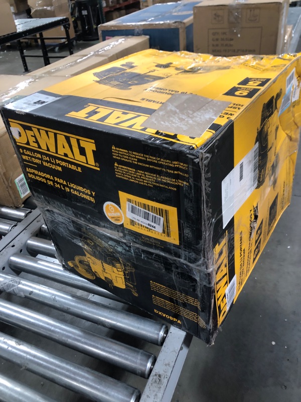 Photo 2 of DEWALT 9 Gallon Wet/Dry VAC, Heavy-Duty Shop Vacuum with Attachments