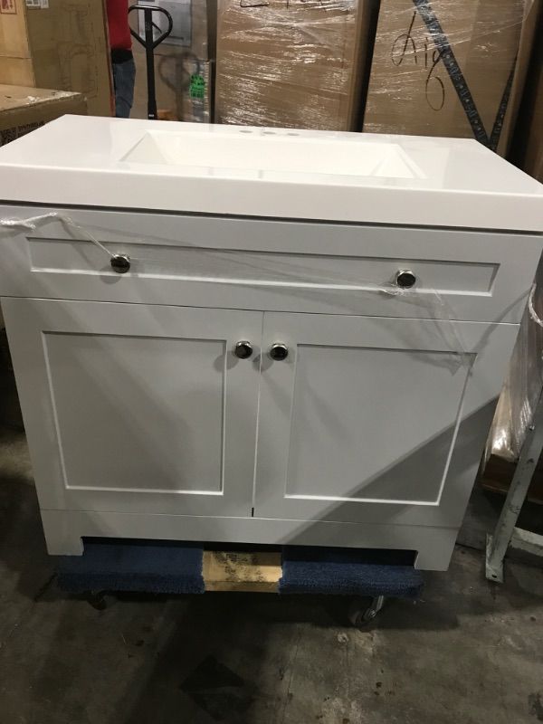 Photo 2 of Everdean 30.50 in. W x 18.75 in. D Bath Vanity in White with Cultured Marble Vanity Top in White with White Basin