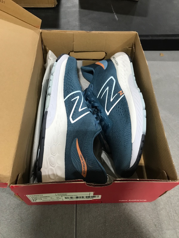 Photo 2 of New Balance Men's Fresh Foam X 880 V12 10.5 Spring Tide/Vibrant Orange/Morning Fog