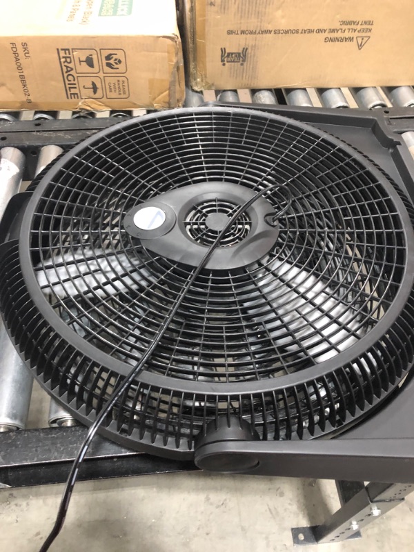 Photo 2 of 20 in. 3-Speed Air Circulator Floor Fan