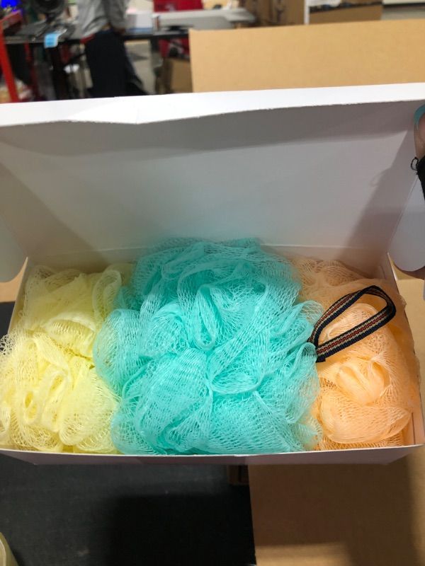 Photo 1 of 3 PACK LOOFAHS