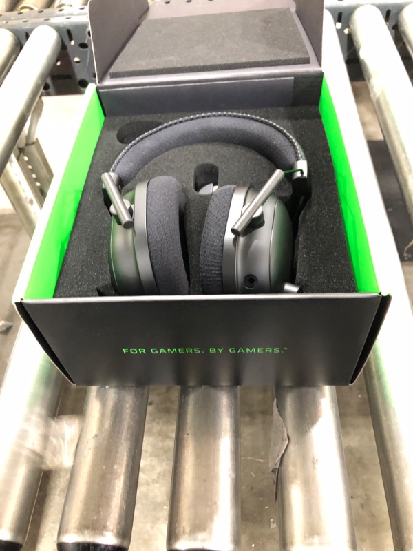 Photo 4 of NEW Razer BlackShark V2 Pro Wireless Gaming Headset 2023 Edition: 50MM Titanium Drivers - HyperClear Super Wideband Mic - Noise-isolating Earcups - Ultra-Soft Memory Foam- 70 Hour Battery Life - Black Black Generation 2