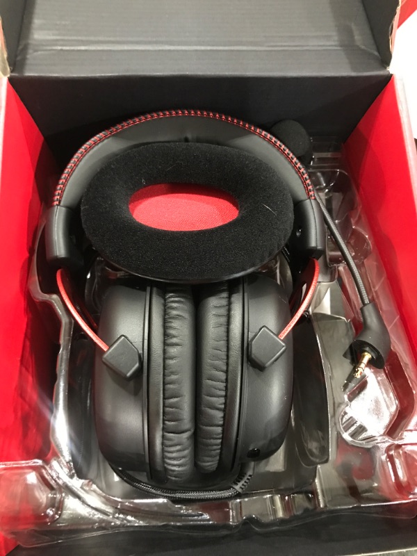 Photo 2 of HyperX Cloud II - Gaming Headset (Black-Red)