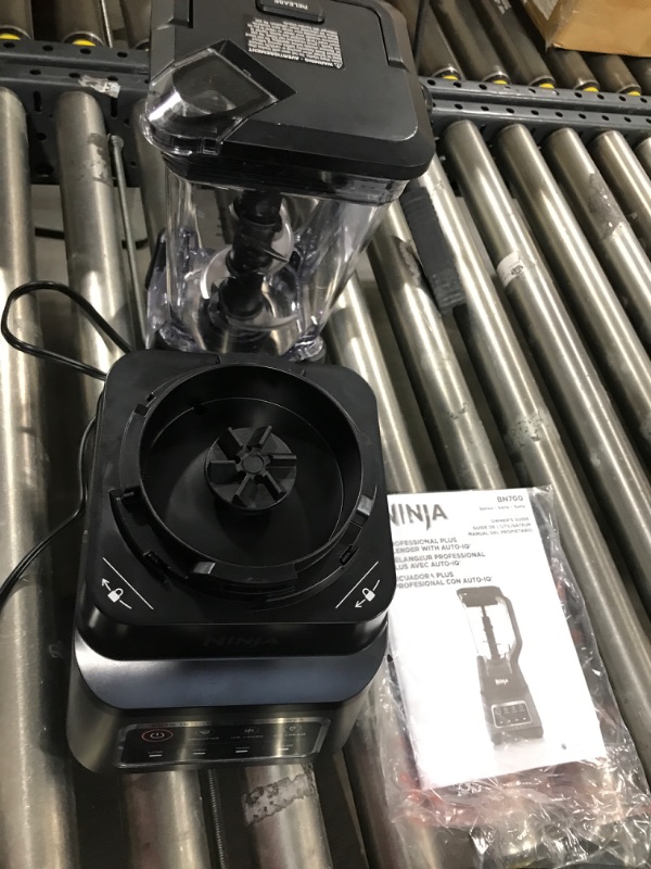 Photo 2 of [ SOLD FOR PARTS] NINJA 72 Oz. Professional Plus Countertop Blender with Auto-iQ, Gray
