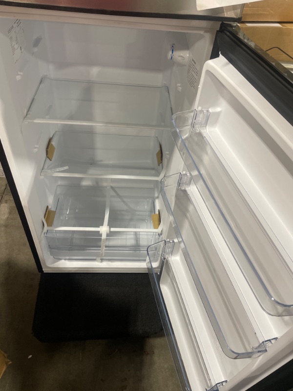 Photo 5 of 7.1 cu. ft. Top Freezer Refrigerator in Stainless Steel Look
