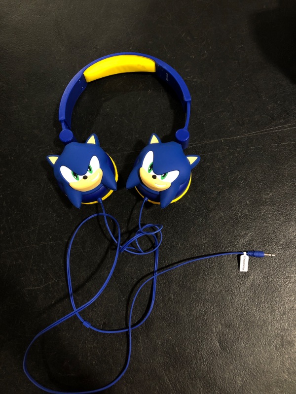 Photo 1 of Kids Sonic Headphones 