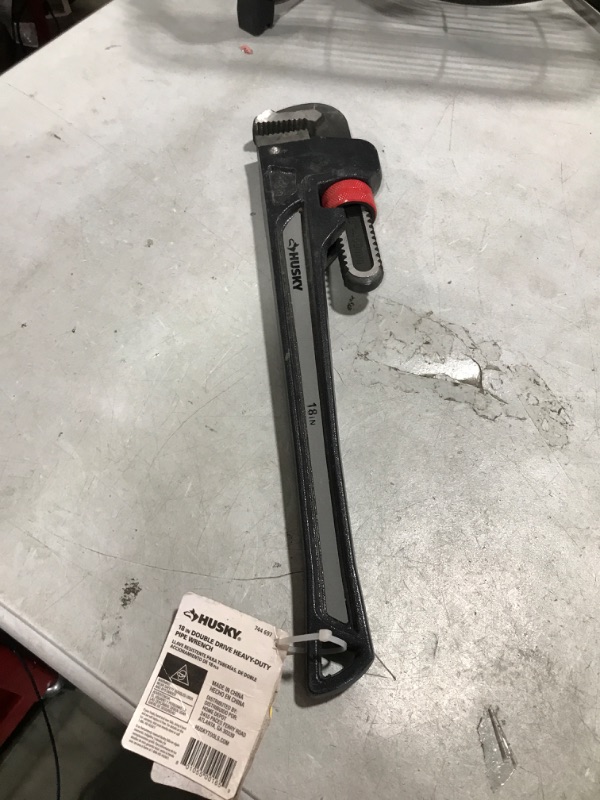 Photo 2 of 18 In. Heavy Duty Pipe Wrench-Husky-WG-HD-18