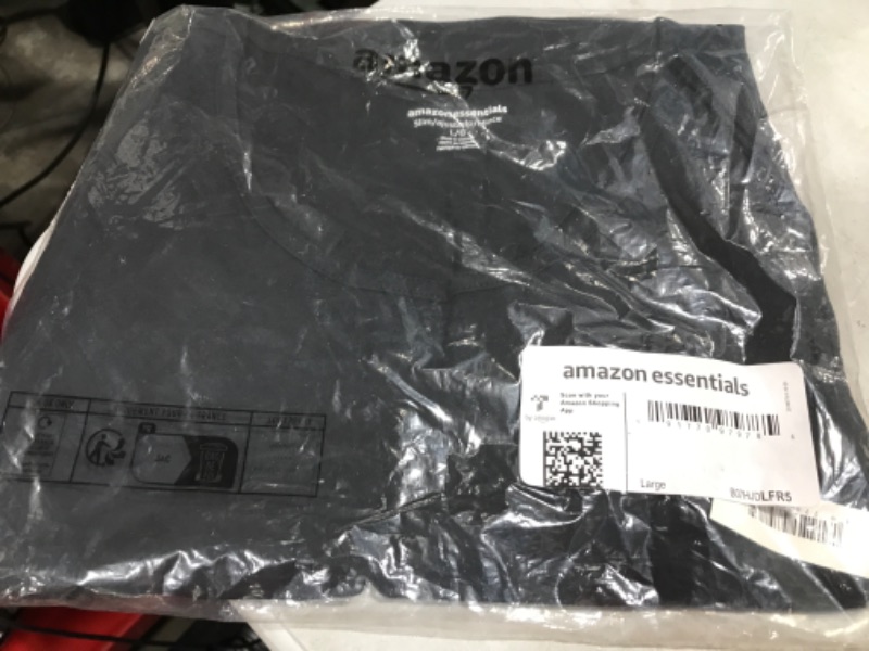 Photo 1 of Amazon Essentials Men's Slim-Fit Tank Top Large Black