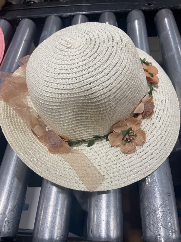 Photo 2 of  Straw Fedora Hat Chic Flat Top Hat Sun Beach Hat
