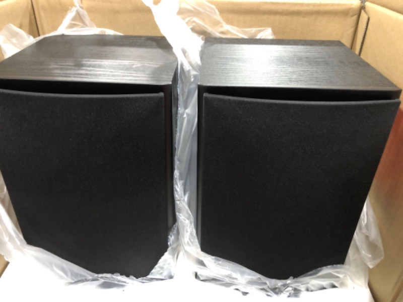 Photo 2 of Polk Audio T15 Bookshelf Speakers Pair Black