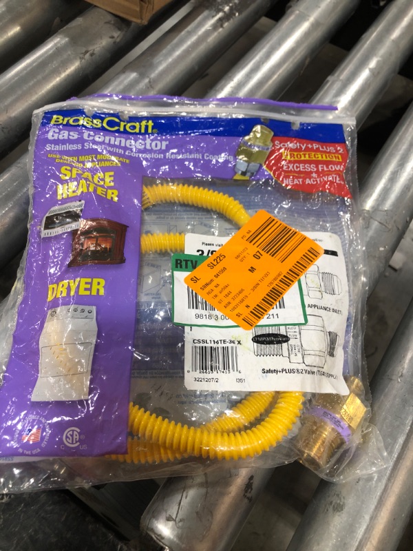 Photo 1 of 1/2 in. MIP x 1/2 in. MIP x 36 in. Gas Connector (3/8 in. O.D.) w/Safety+Plus2 Thermal Excess Flow Valve (33,400 BTU)
