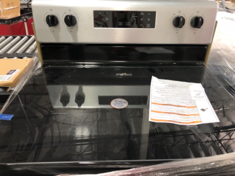 Photo 3 of Whirlpool 30-in Smooth Surface 4 Elements 5.3-cu ft Freestanding Electric Range (Stainless Steel)