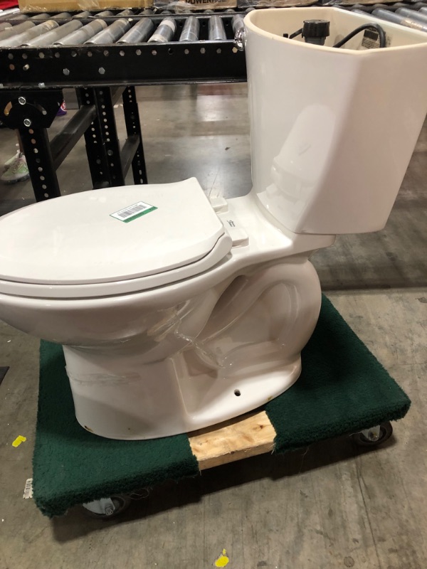 Photo 3 of AMERICAN STANDARD TOILET