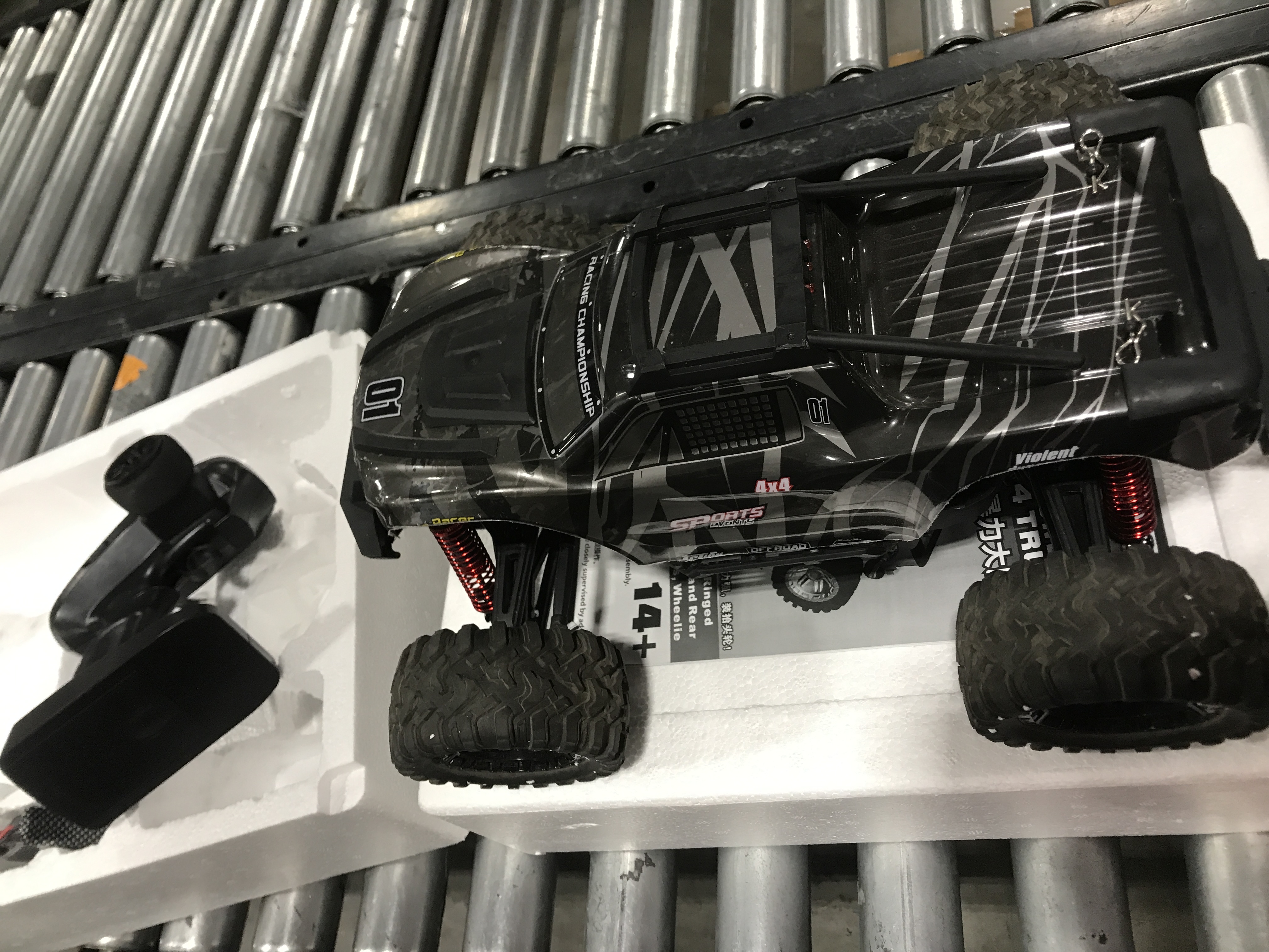 Photo 1 of FUUY RC Cars for Adults 1:10 Large Remote Control Car 45KPH High-Speed RC Truck with 2 Batteries All Terrain Waterproof Off Road Fast RC Car with 550 Power Motor Toys Gift for Youth 1:10 Brushed
