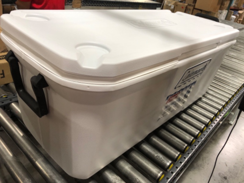 Photo 2 of  COLEMAN 3000006577 Marine Chest Cooler,150 Qt,45L,20-3/8H 