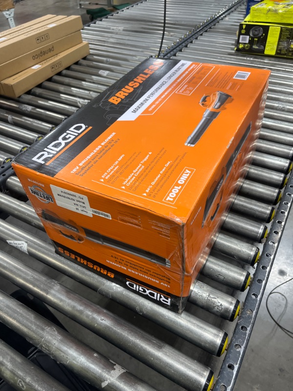 Photo 4 of 18V Brushless 130 MPH 510 CFM Cordless Battery Leaf Blower (Tool Only)
