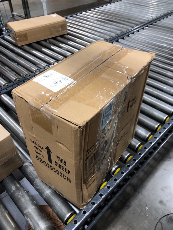 Photo 1 of GladWare Home Entree Food Storage Containers, Medium Square Holds 25 Ounces of Food, 5 Count Set |With Glad Lock Tight Seal, BPA Free Containers and Lids Home Collection 25 oz - 30 Count