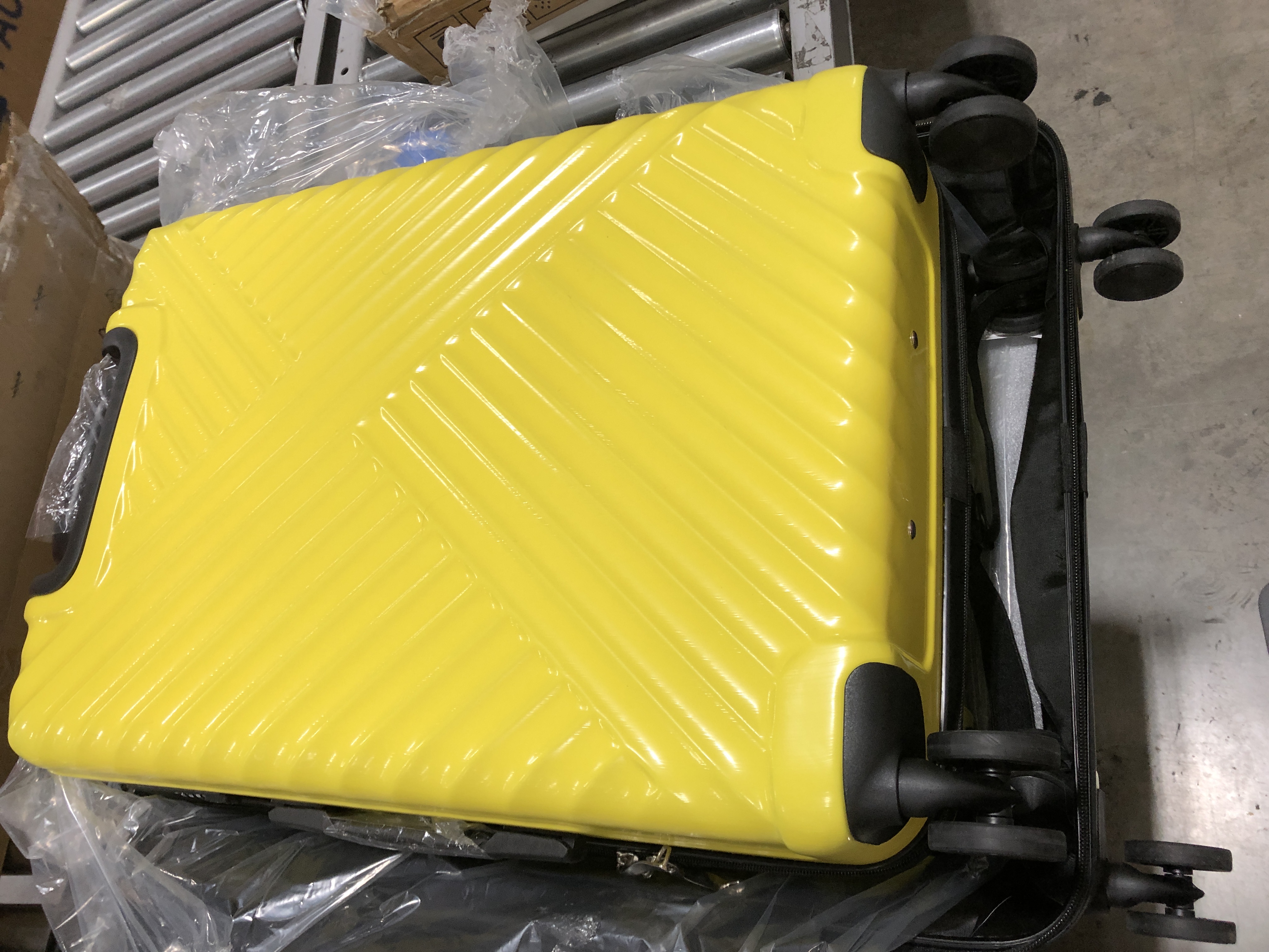Photo 3 of 3-Piece Luggage Sets Expandable Hardside Spinner Suitcase Set 
