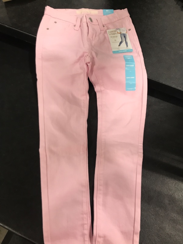 Photo 1 of SIGNATURE LEVI STRAUSS PINK JEANS SIZE 10