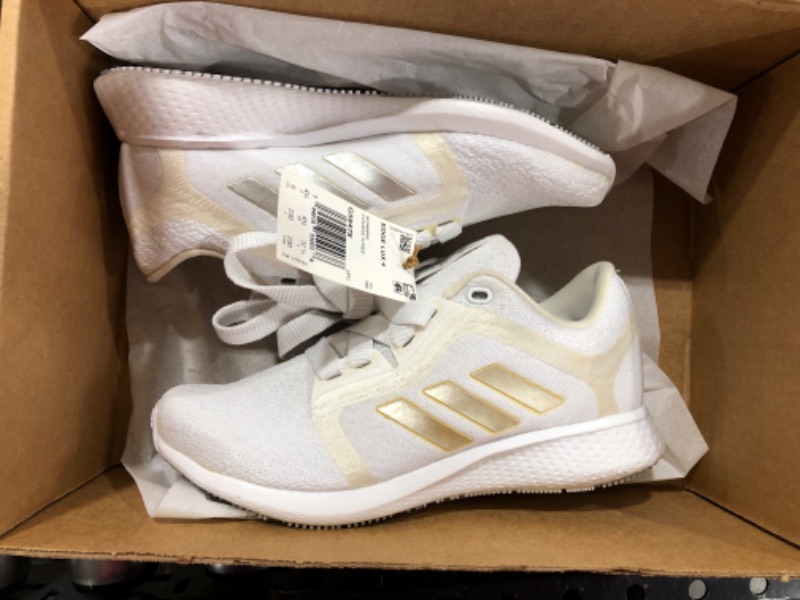 Photo 2 of Adidas Running Edge Lux 4